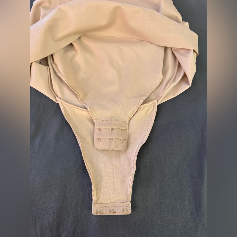 Miraclesuit Smooth Extra Firm Control Strapless S… - image 3